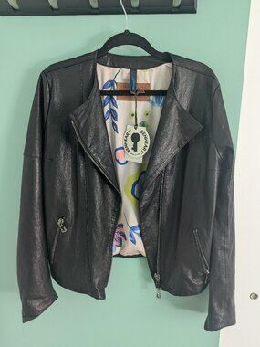 Benheart JANE Women's Lambskin Leather Jacket - Black